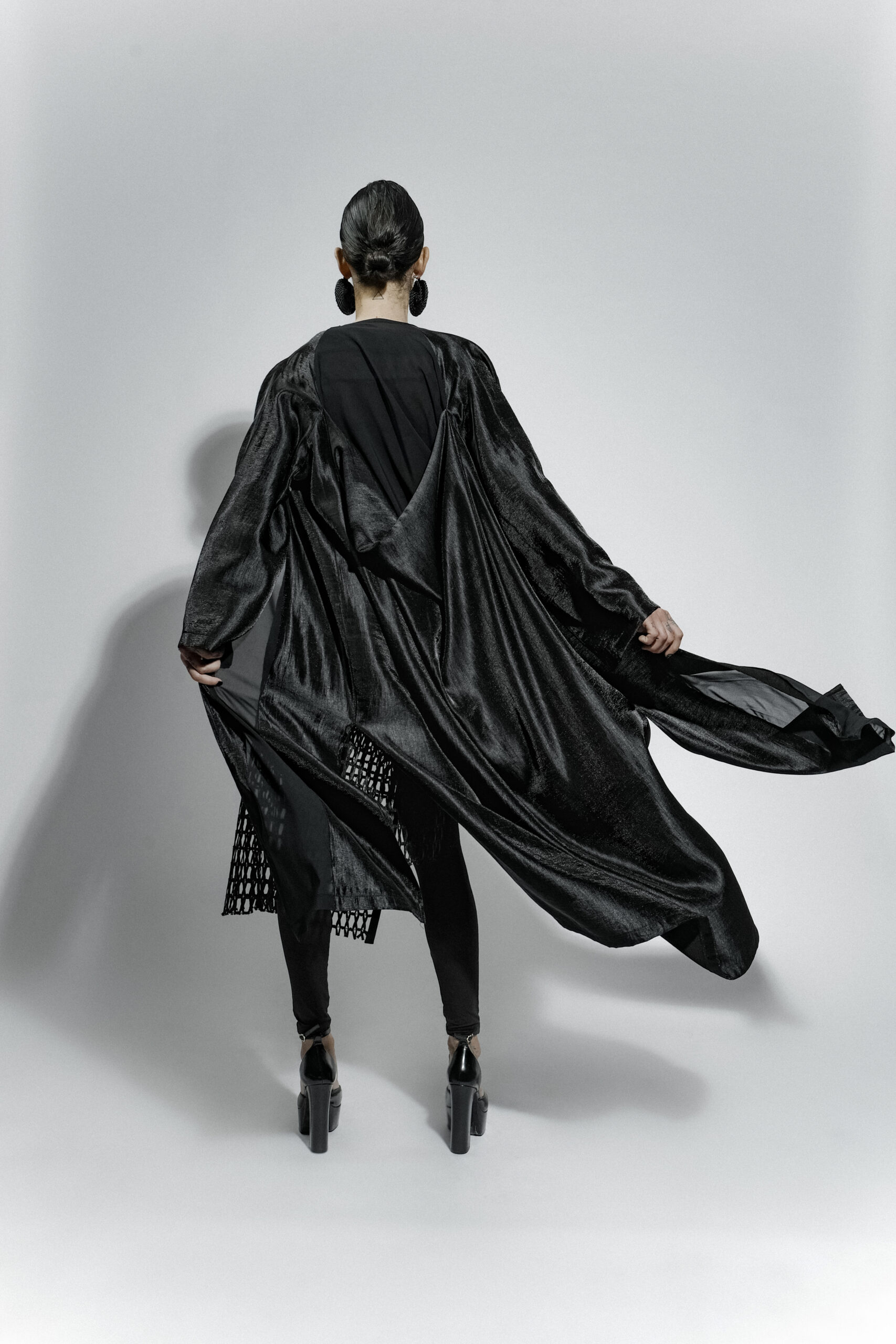 Back Flow Kimono